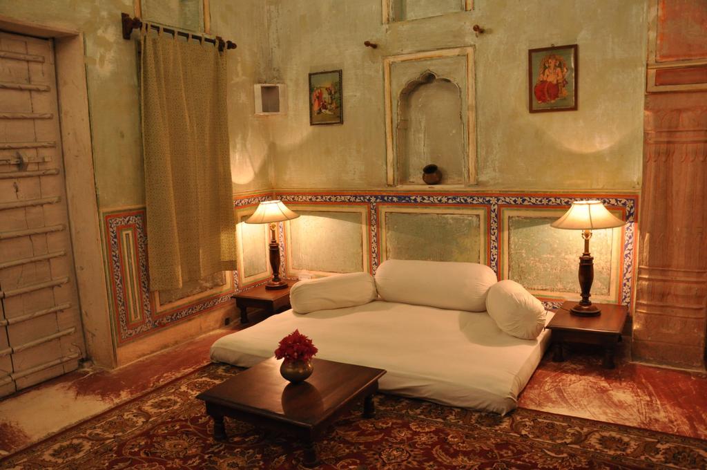 Mandāwa Hotel Chobdar Haveli מראה חיצוני תמונה